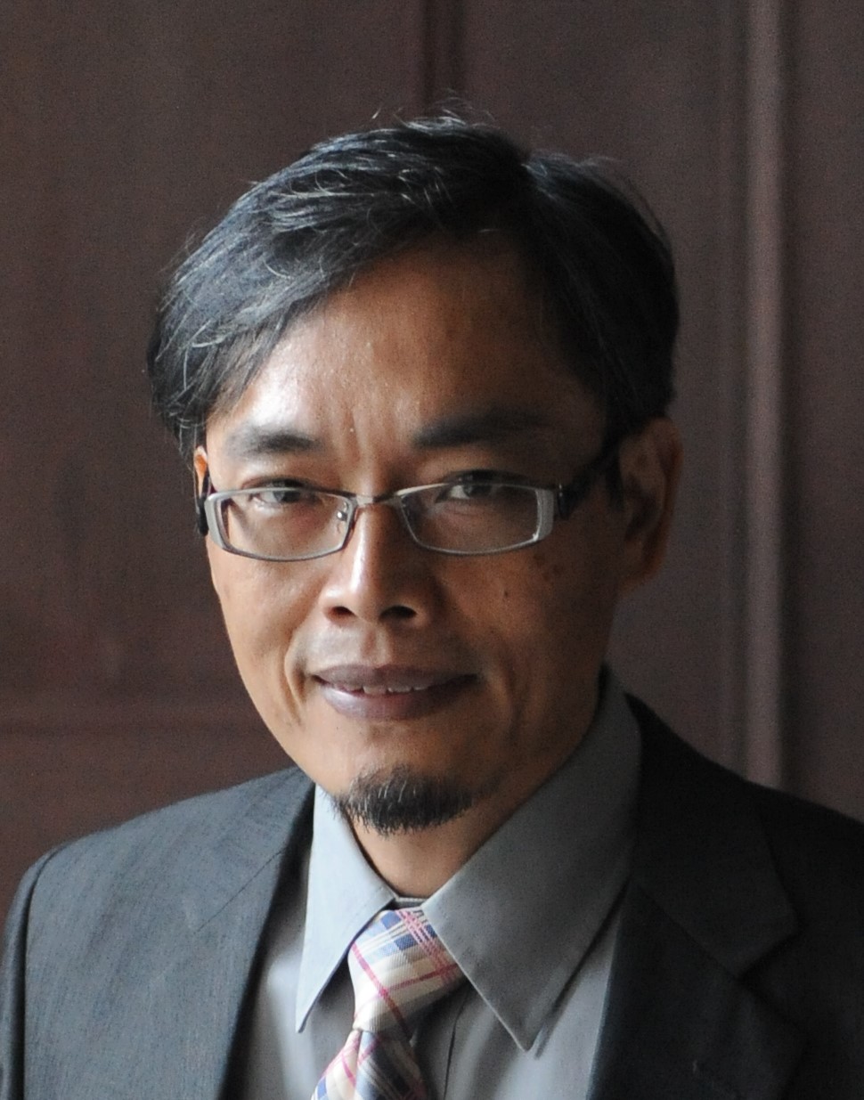 Ming-Chung Kan
