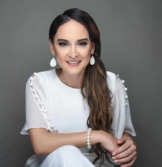 Image of presenter Andie Gonzalez