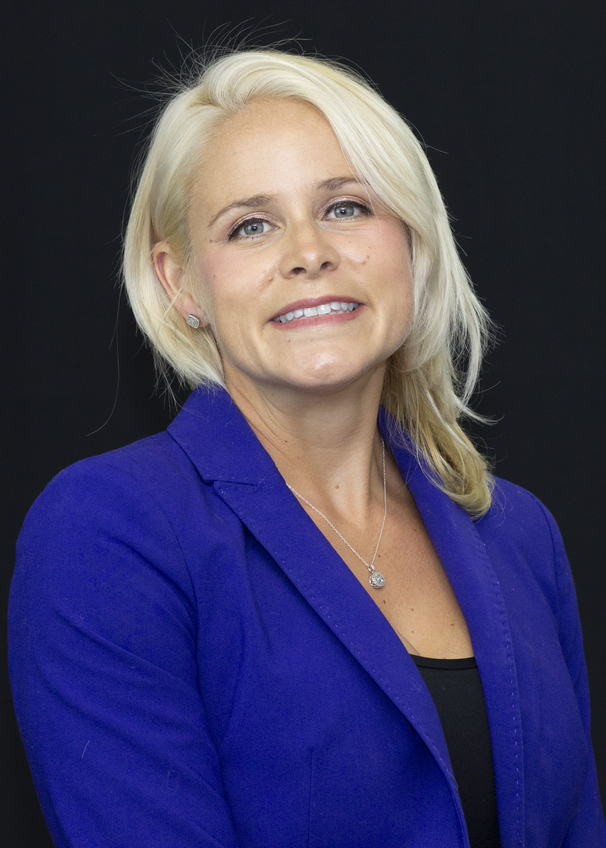 Image of presenter Lauren Sastre