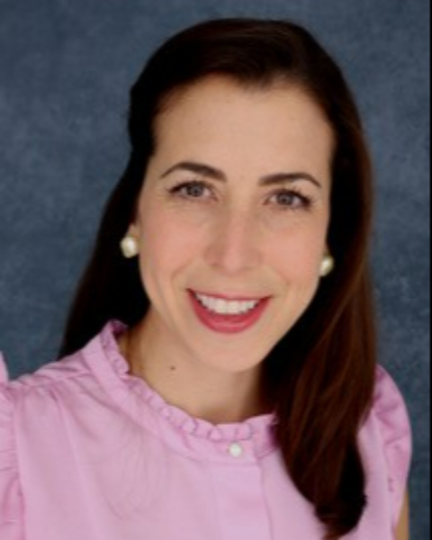 Image of presenter Amanda Velazquez