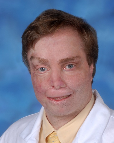 Laurence W. Busse, MBA, FCCM photo