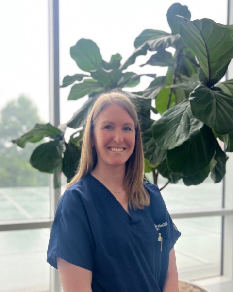 Laura Ebbitt, BCCCP, PharmD, FCCM photo