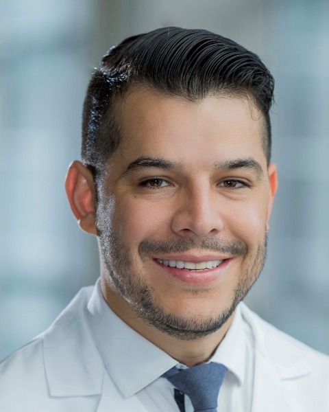 Saul Flores, MD, FACC, FCCM photo