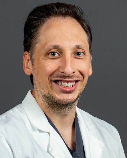 Daniel Jenniches, PharmD, BCCCP photo