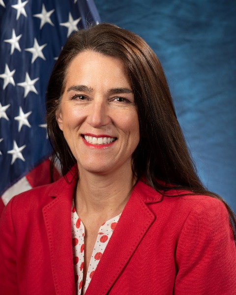 Jennifer LeTourneau, DO, MCR, FCCM (she/her/hers) photo