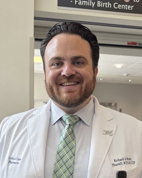 Richard Mioni, BCCCP, BCPS, PharmD photo