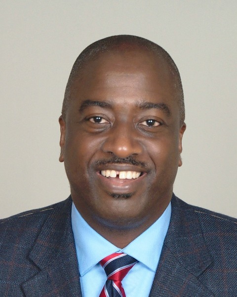 Fola Odetola, MD, MPH, FCCM photo