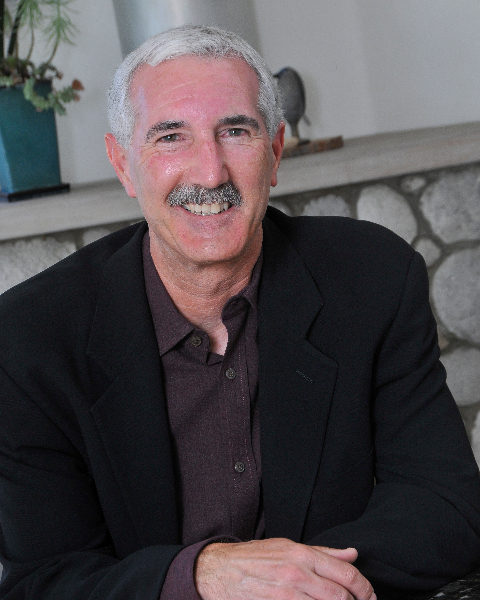Kenneth Nowack