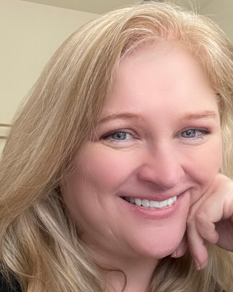 Lisa Peterson