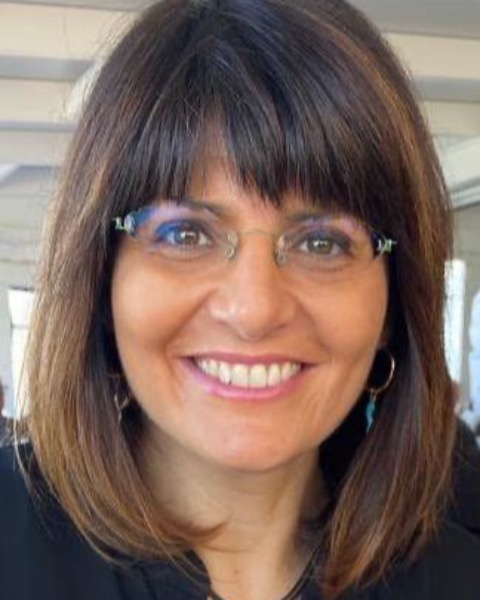 Valentina De Robertis, MD photo