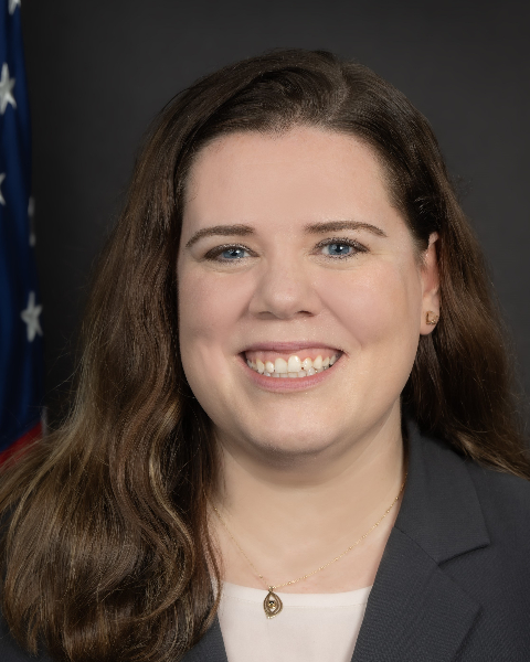 Lindsay See